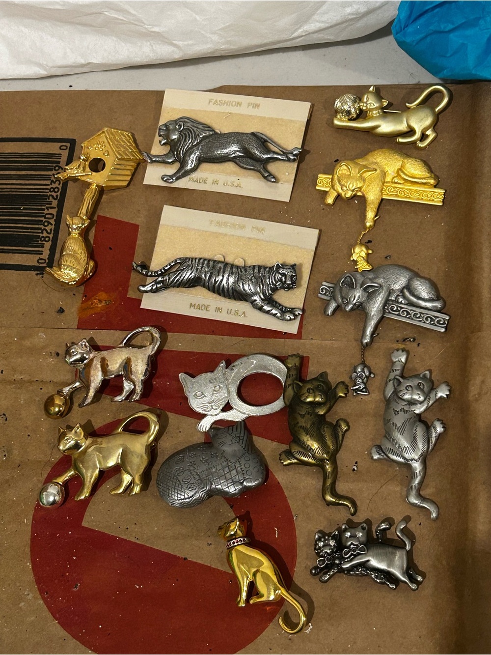 Vintage Cat Pins and Brooches - Gold & Silver Mix